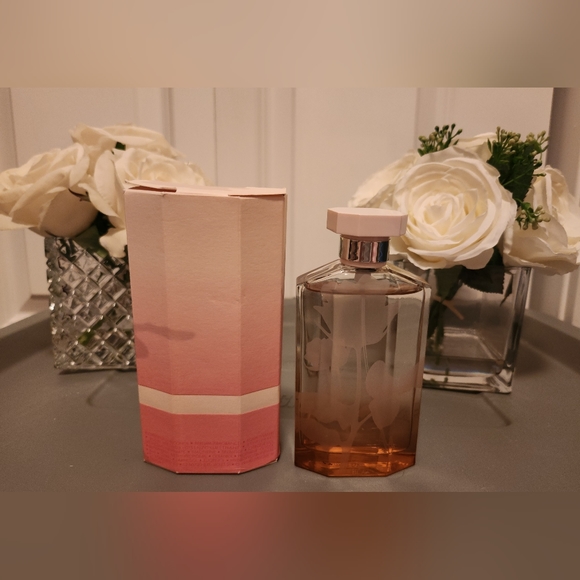 Stella Sheer 2009 Edition EDT/Eau De Toilette by Stella McCartney;100ml/3.3fl.oz - Picture 4 of 16